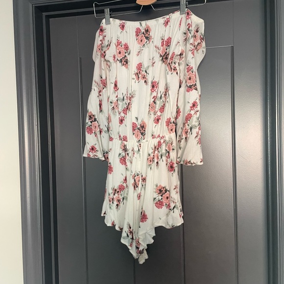 Sage white floral OTS romper - S - Picture 7 of 14